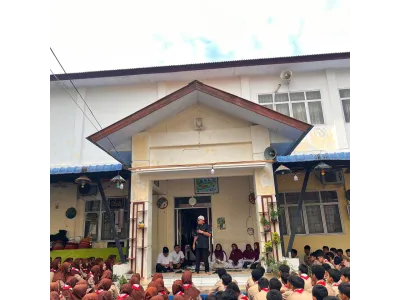 Sambut Ujian Kelulusan, SMP Negeri 3 Banda Aceh Gelar Tausiyah dan Doa Bersama